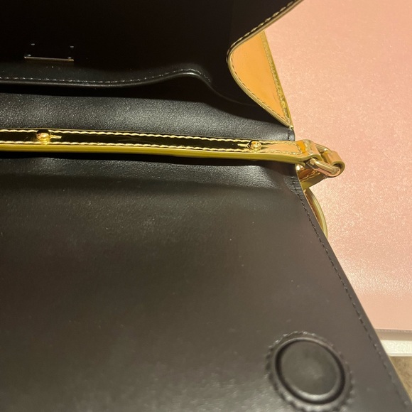 Dolce & Gabbana Mirrored WOC - Picture 3 of 5